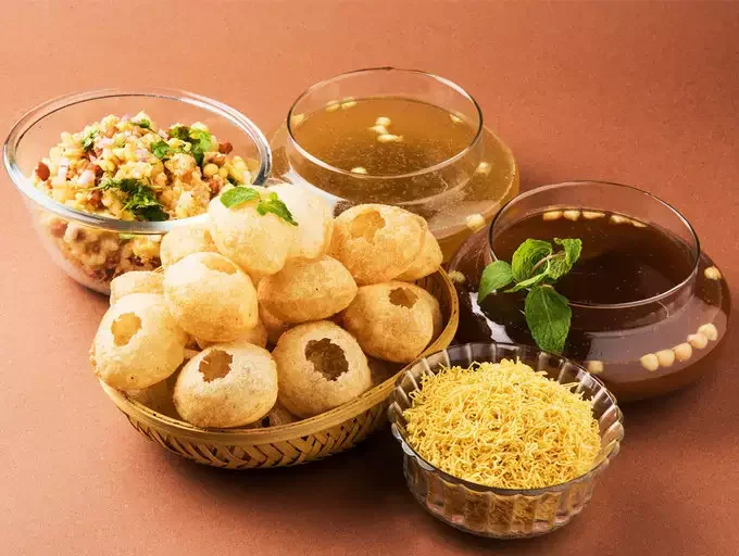 Gol Gappe (Pani Puri)